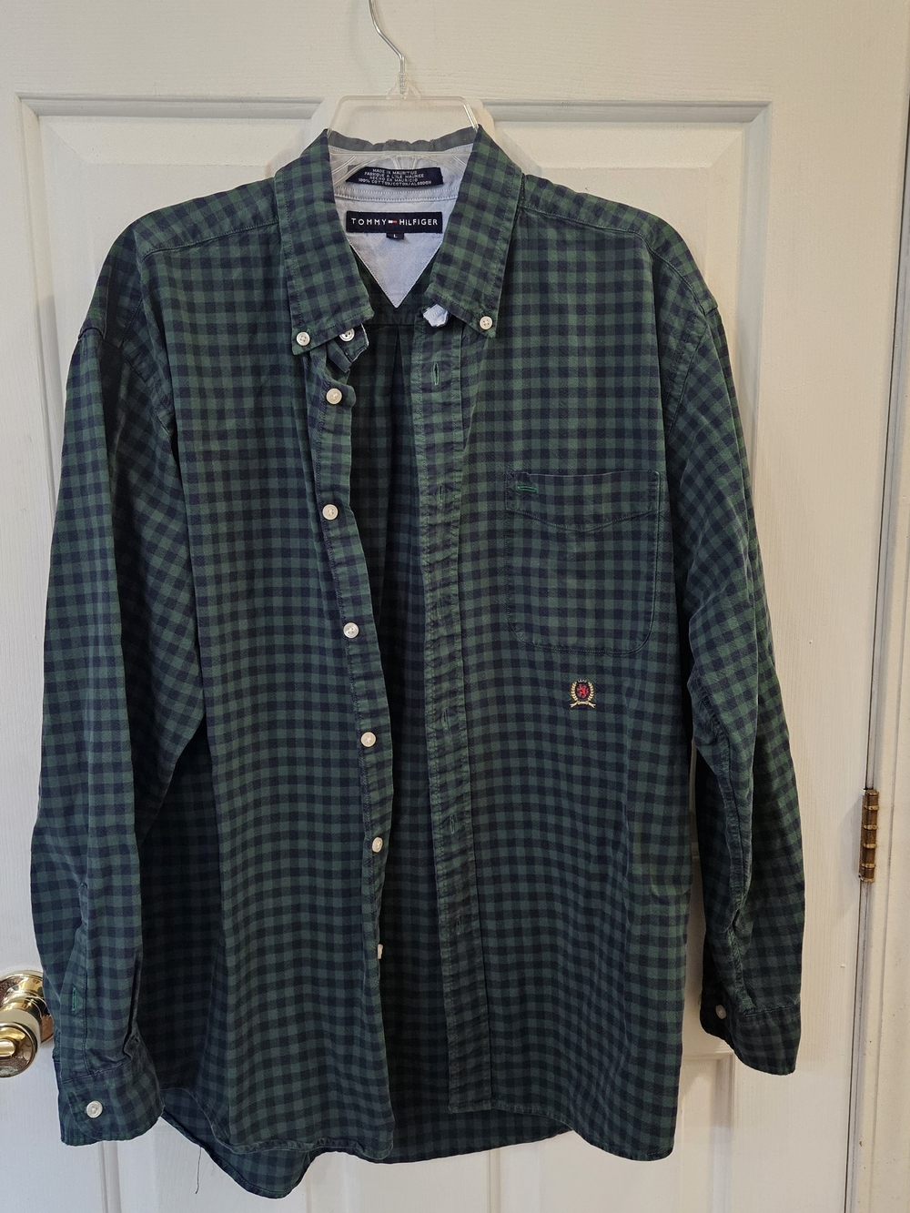 Vintage 90s Tommy Hilfiger Lion Crest Logo Button Down Shirt Green Plaid Large